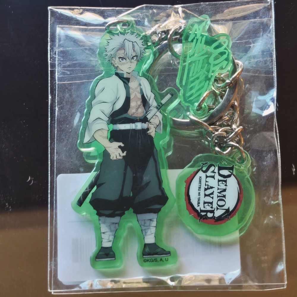 DEMON SLAYER X 100 THEIVES Sanemi Shinazugawa Keychain Green - New